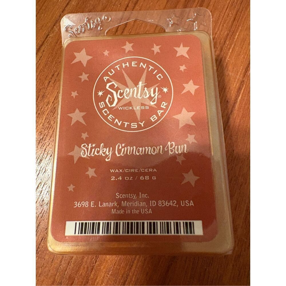 Scentsy Sticky‎ Cinnamon Bun wax melts 2.4 oz